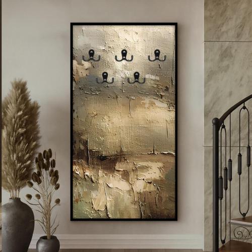 لوحة قماشية بتصميم تجريدي لتعليق الملابس