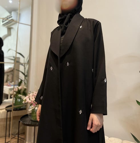 عباية كرستال فضي