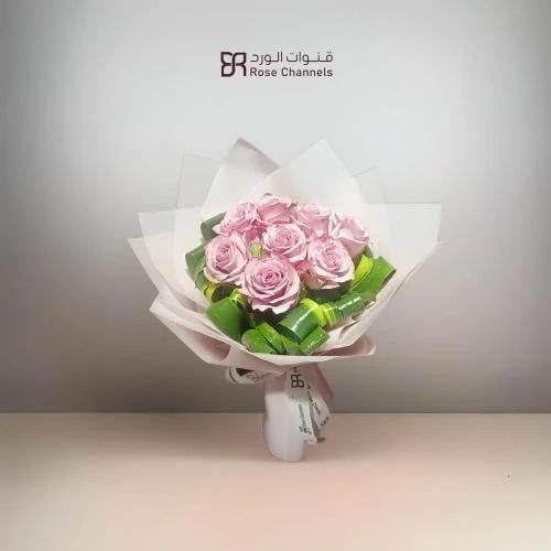 باقة من الورد الزهري