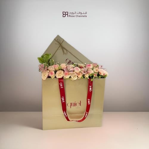 ورد شوكولاته بينك فاتح