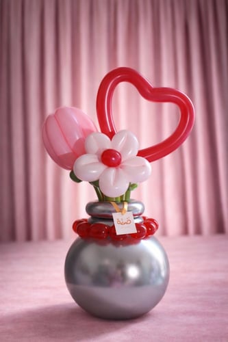 خدمة مانيكير وباديكير مع باقة ضمة