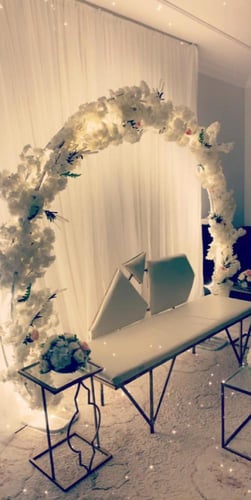 كوشة قوس الورد