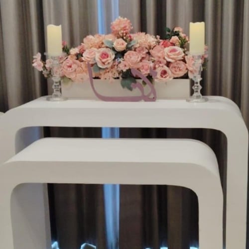 بكج الطاولات الابيض