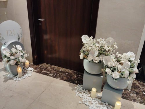 احواض الورد رصاصي