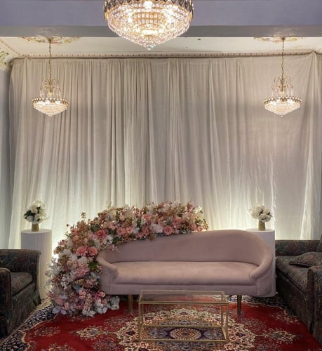 كوشة كنبة الورد