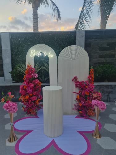 خلفيتين مع الورد