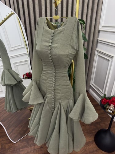 فستان رند لون زيتي