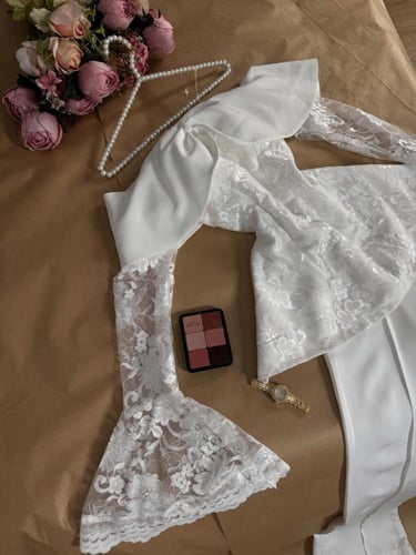 طقم دانتيل كشوخي