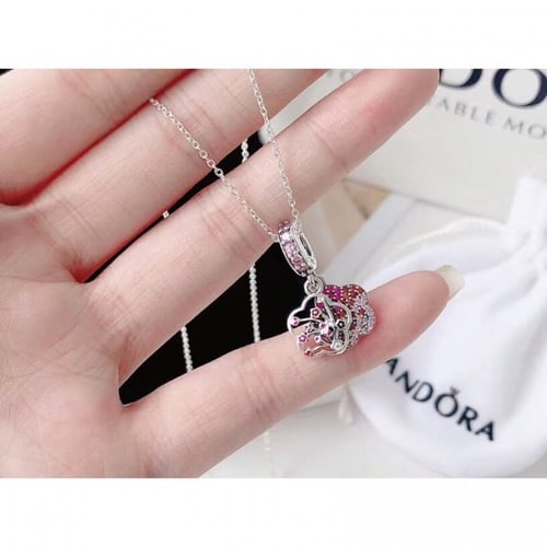 سلسال بينك من باندورا