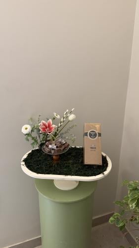 عطر ابراق مع ورد وشوكلت