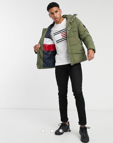 تيشرت تومي هيليفيغر