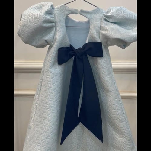 الفستان السماوي