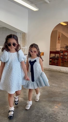 الفستان السماوي اللطيف