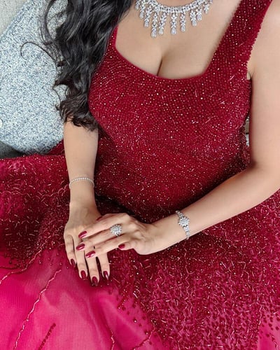 فستان ملكة تطريز يدوي عودي - تصميم ملكي راقي - إطل...