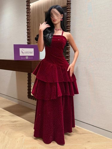 فستان ديما مخمل انيق