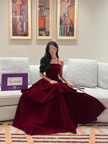 فستان ديما مخمل انيق