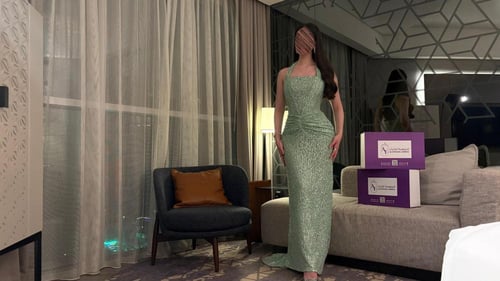 فستان فخم بلون اخضر تفاحي