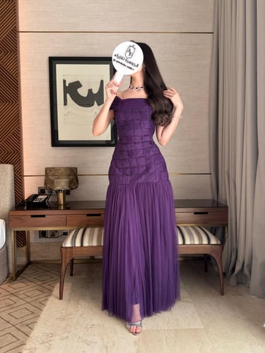 فستان سهرة بتطريز مربعات وقصة كلوش -باللون البنفسج...