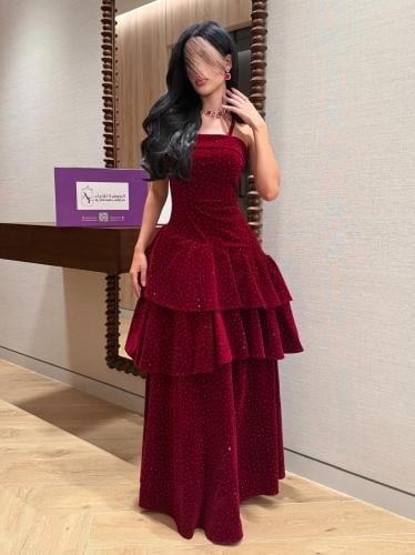 فستان ديما مخمل انيق