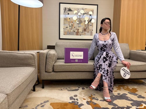 فستان "ساتان اللافندر المُزهر"