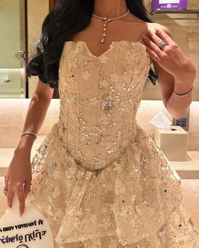 أيفوري بلوسوم