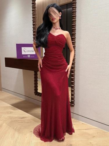 فستان كريمزون كلاسيك