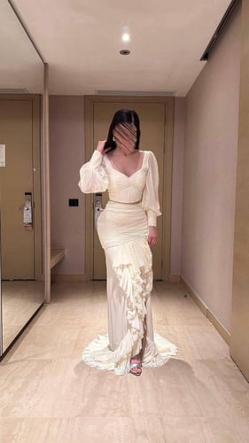 طقم زمردا بعدة اللوان