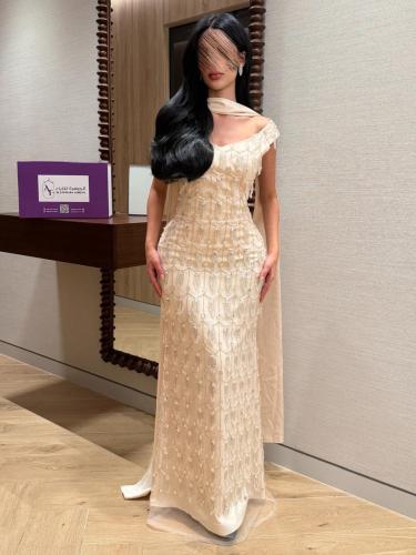 فستان ساره شلال الكريستال