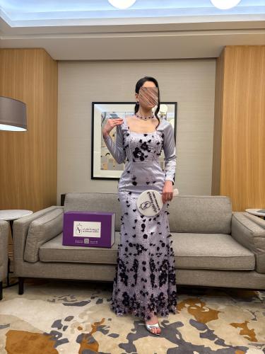 فستان "ساتان اللافندر المُزهر"