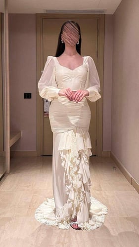 طقم زمردا بعدة اللوان