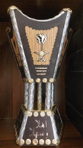 مبخرة مزخرفة