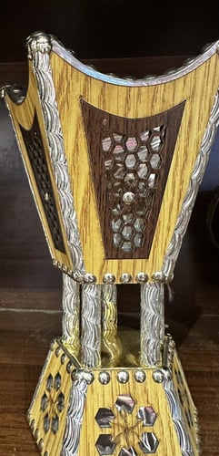 مبخرة مزخرفة