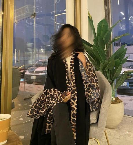 عباية تايقر