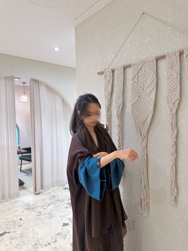 عباية مورّق