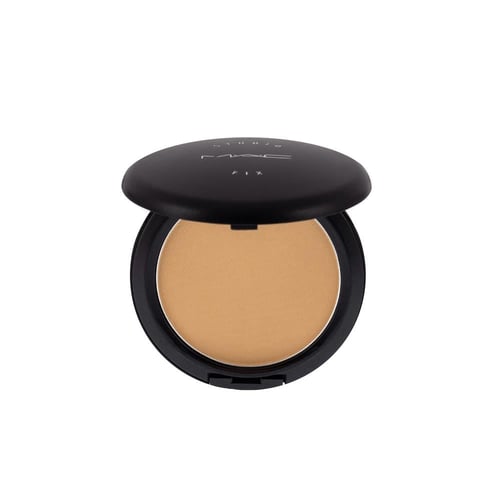 بودرة أساس ستوديو فيكس من ماك