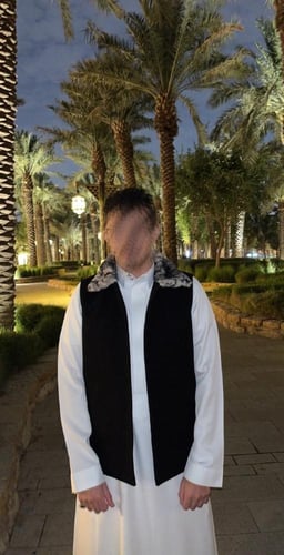 سديري رجالي سنقل فيس قلاب صوف لون اسود