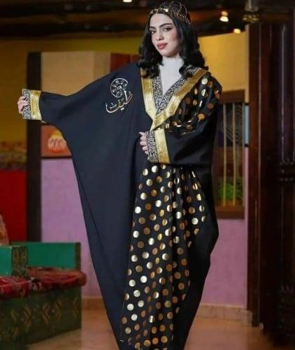 جلاجبية نسائي تراثي بالاسم