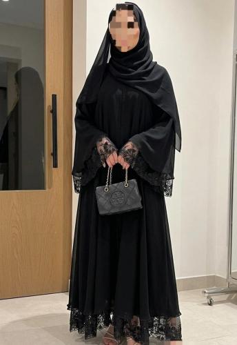 عباية لمار _أناقة الدانتيل وتفاصيل الفخامة