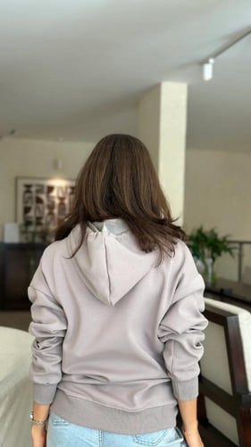 بلوفر ليحتضنك دائماً بدلاً عني الوان متعددة
