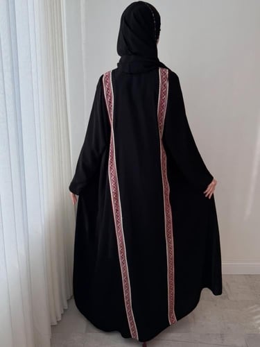 عباية عملية مزينة بقماش قطن لينن مشجر وربطة داخليه...