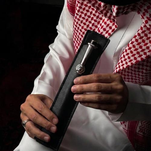 قلم ملكي أسد