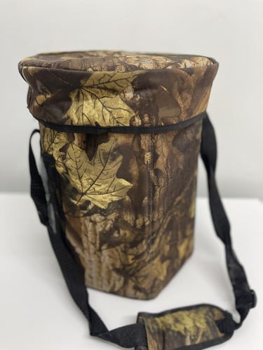 حافظ ثلج وبروده وكرسي محمول بنفس الوقت