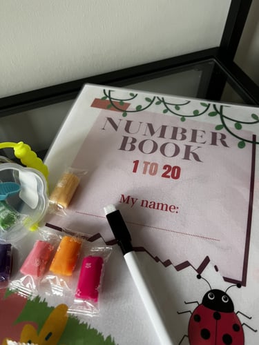 ملزمة الأرقام الإنجليزية