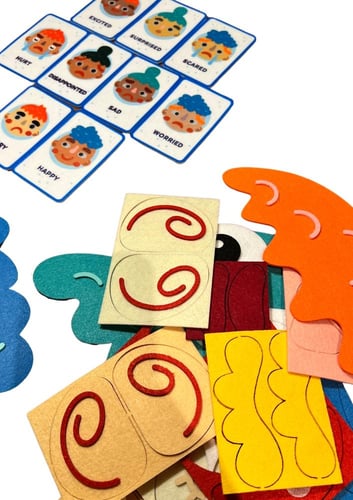 وسيلة بالجوخ تطابق للمشاعر