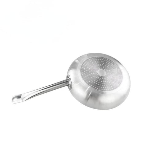 مقلاة معدن بسطح غير لاصق