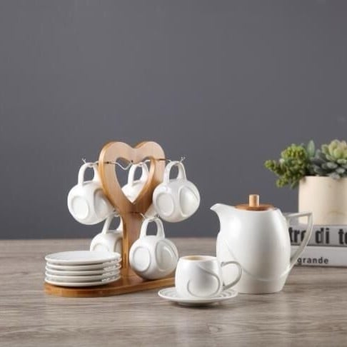 طقم ابريق وبيالات وصحون