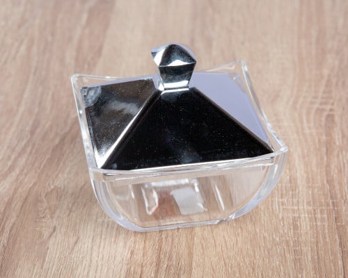 تمريه شفافه بغطاء فضي (مربعه) 12*14سم