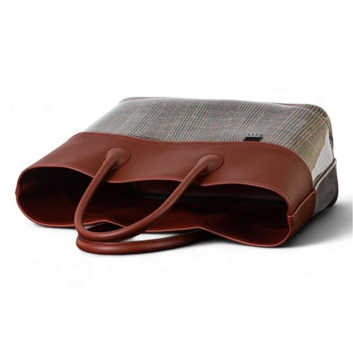 سلة المواسم بني كاروهات