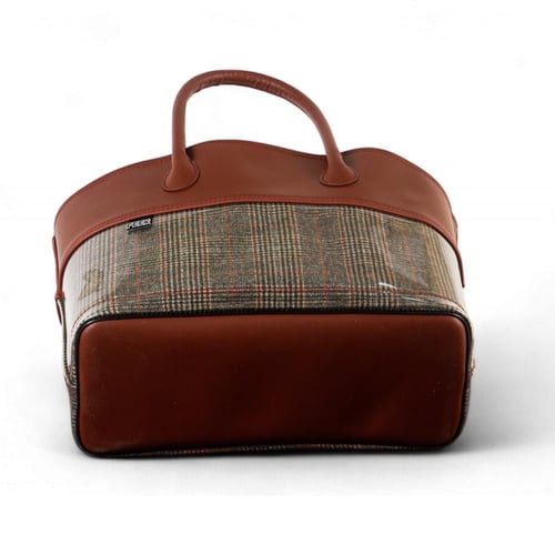 سلة المواسم بني كاروهات