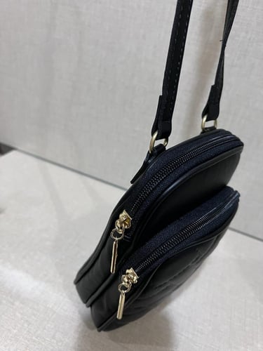 شنطة كتف نسائية سوداء صغيرة للجوال